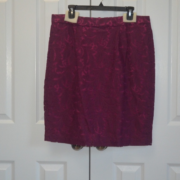 Cabi Style #922 Frolic Skirt - Picture 2 of 5